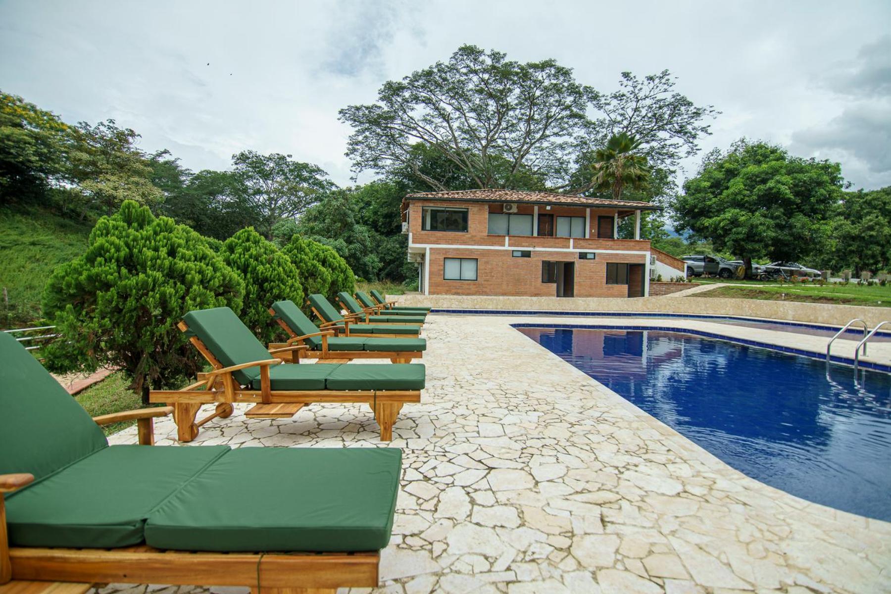 Tres Lagos Hotel San Jerónimo Esterno foto