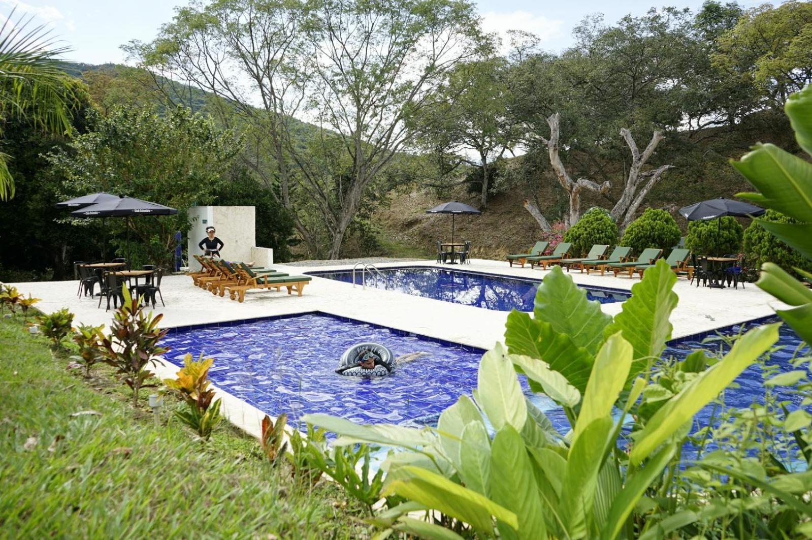 Tres Lagos Hotel San Jerónimo Esterno foto
